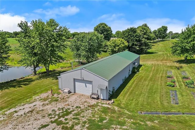 39803 K Highway, Richmond, MO 64085