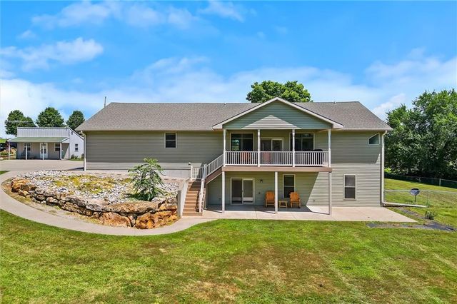 39803 K Highway, Richmond, MO 64085
