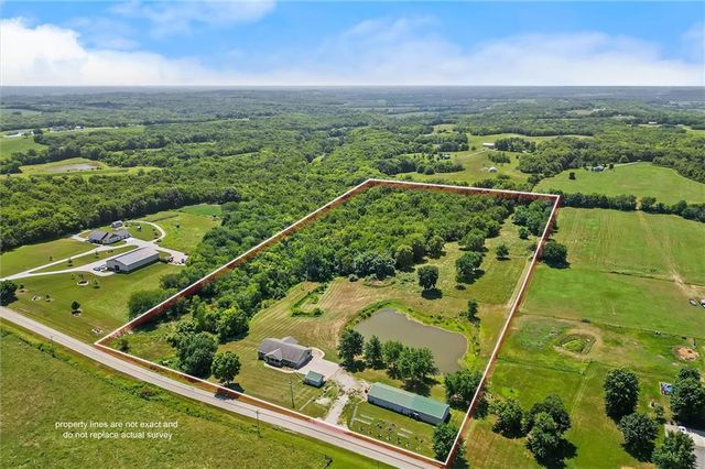 39803 K Highway, Richmond, MO 64085