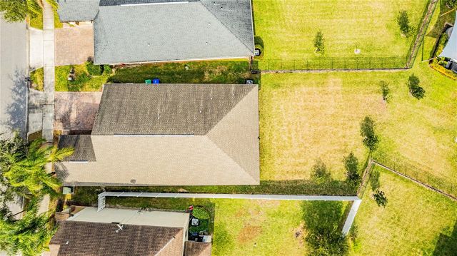 7451 FAIRGROVE AVENUE, Windermere, FL 34786