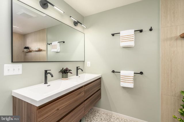 3202 EDGEWOOD RD, Kensington, MD 20895