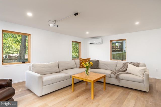 3202 EDGEWOOD RD, Kensington, MD 20895