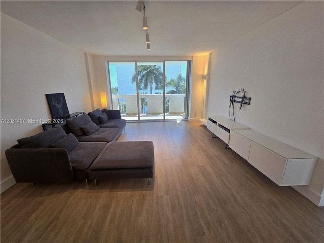 800 W Ave 618 618, Miami Beach, FL 33139