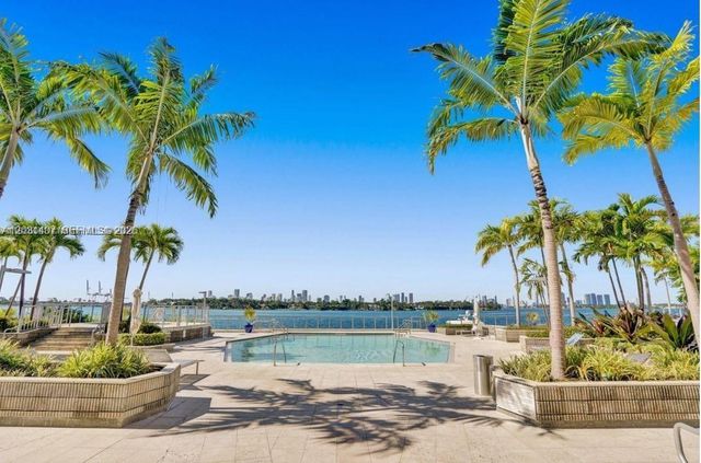 800 W Ave 618 618, Miami Beach, FL 33139