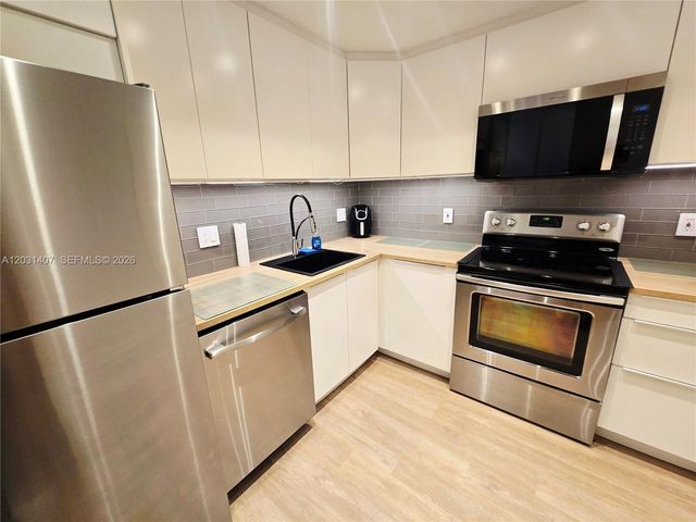 800 W Ave 618 618, Miami Beach, FL 33139