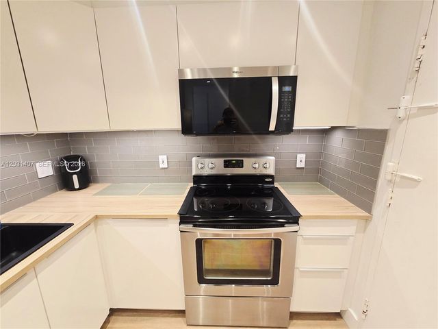 800 W Ave 618 618, Miami Beach, FL 33139