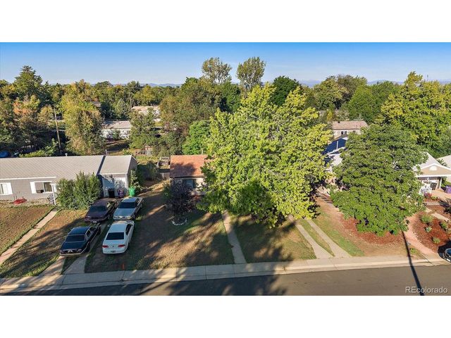 2865 S Fairfax St, Denver, CO 80222