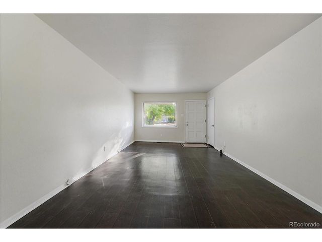 2865 S Fairfax St, Denver, CO 80222