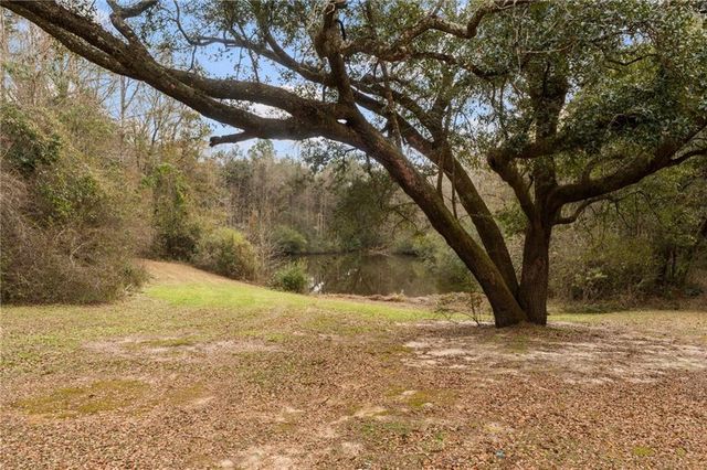 5269 Dawes Road, Grand Bay, AL 36541