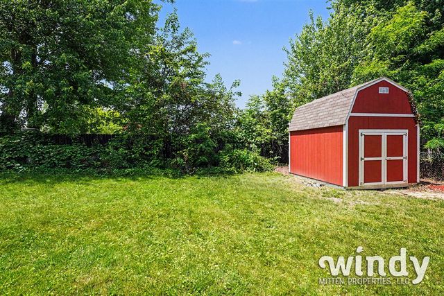 4936 Shoreview Drive, Coloma, MI 49038