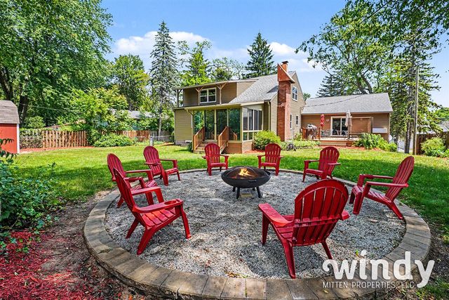 4936 Shoreview Drive, Coloma, MI 49038
