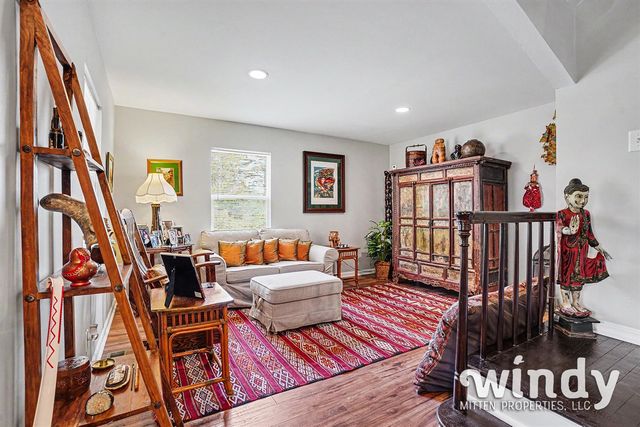 4936 Shoreview Drive, Coloma, MI 49038