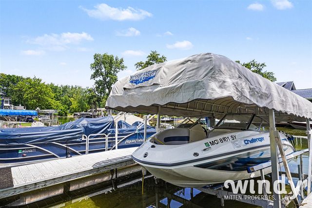 4936 Shoreview Drive, Coloma, MI 49038