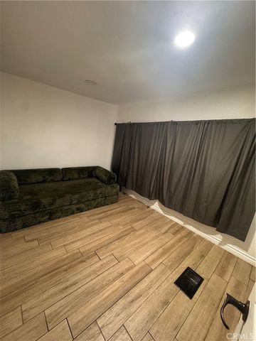 3319 Avalon 33, Jurupa Valley, CA 92509