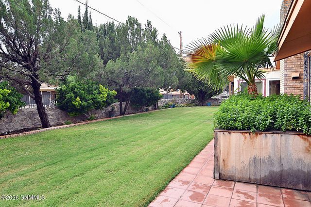 604 Hansen Avenue, Las Cruces, NM 88005