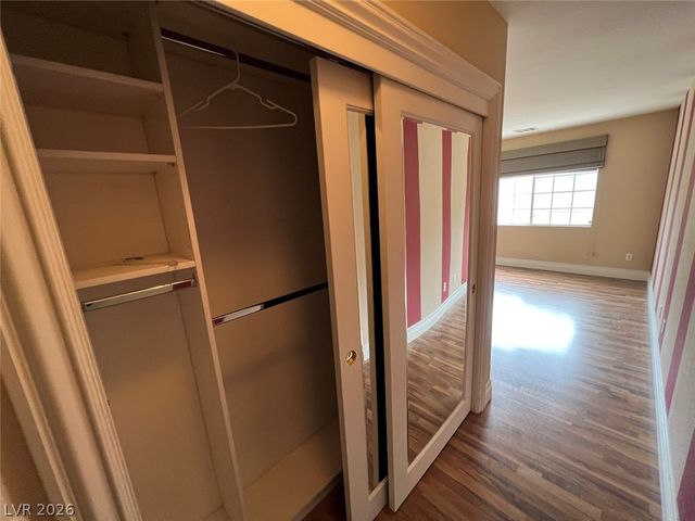 415 Roman Tree Court, Las Vegas, NV 89183