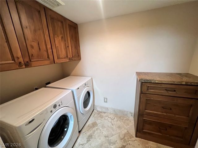 415 Roman Tree Court, Las Vegas, NV 89183