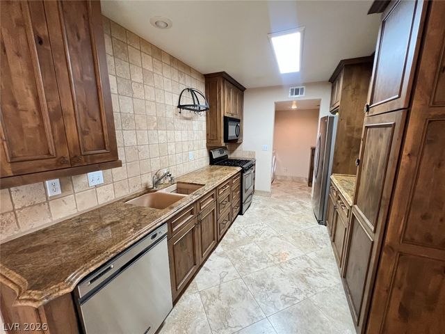 415 Roman Tree Court, Las Vegas, NV 89183