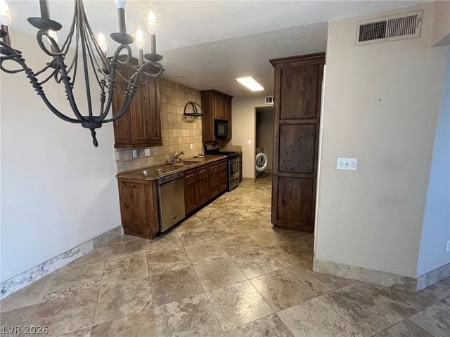 415 Roman Tree Court, Las Vegas, NV 89183