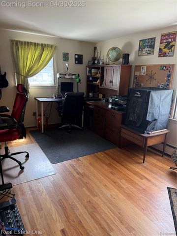 26023 Meadow Drive, Franklin Village, MI 48025