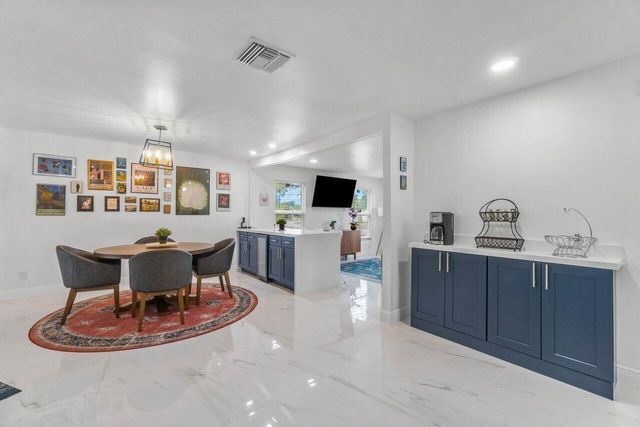 2233 Dock Street, West Palm Beach, FL 33401