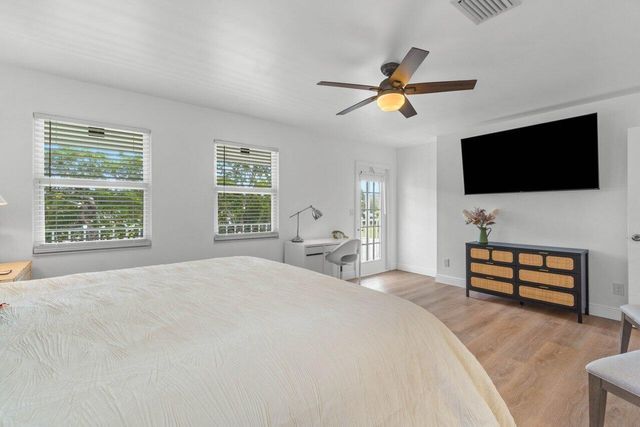 2233 Dock Street, West Palm Beach, FL 33401