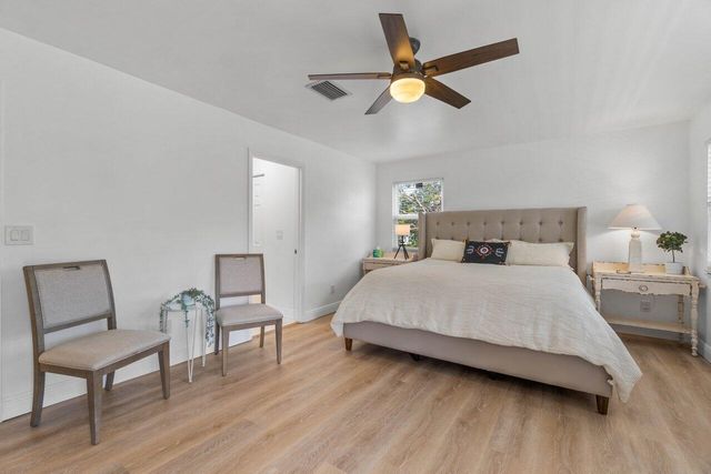 2233 Dock Street, West Palm Beach, FL 33401