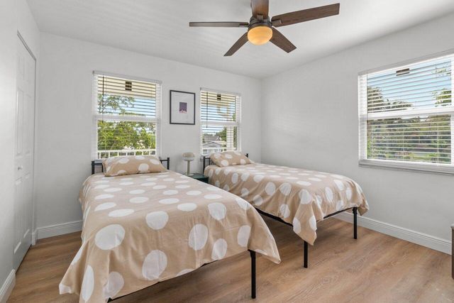 2233 Dock Street, West Palm Beach, FL 33401