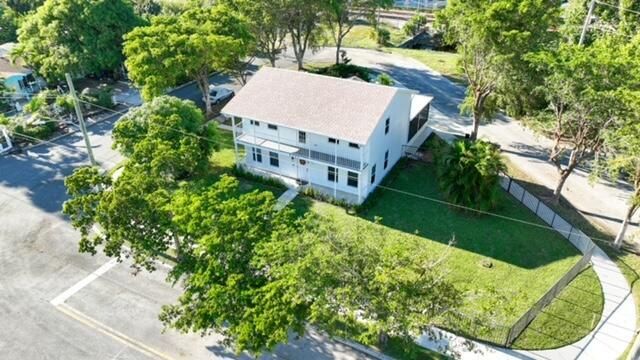 2233 Dock Street, West Palm Beach, FL 33401