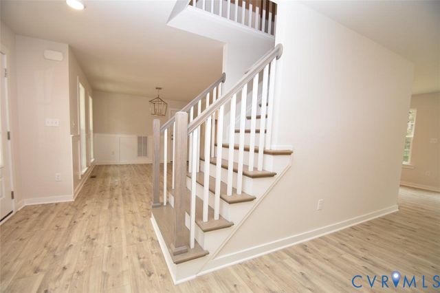 375 Amick Rd, Louisa, VA 23093