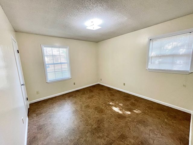 2003 Rock Spring Road, Dothan, AL 36303