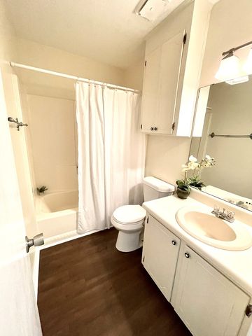 2003 Rock Spring Road, Dothan, AL 36303