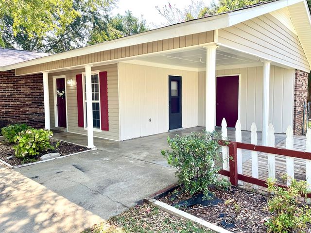 2003 Rock Spring Road, Dothan, AL 36303