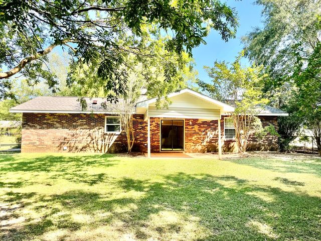 2003 Rock Spring Road, Dothan, AL 36303