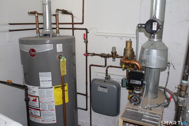 62 Bungalow Park, Stamford, CT 06902