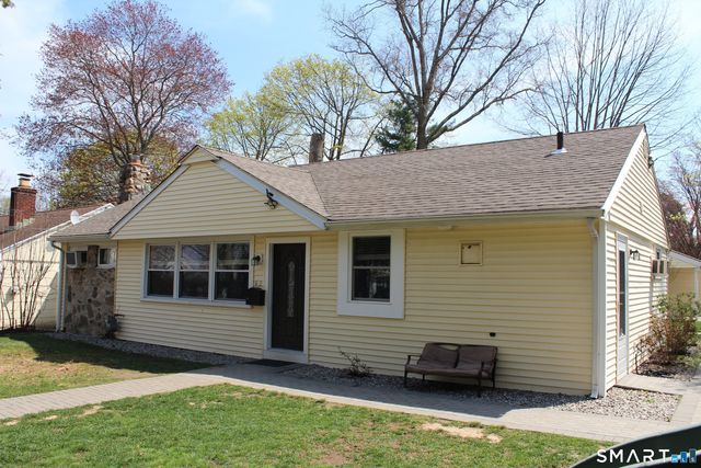62 Bungalow Park, Stamford, CT 06902