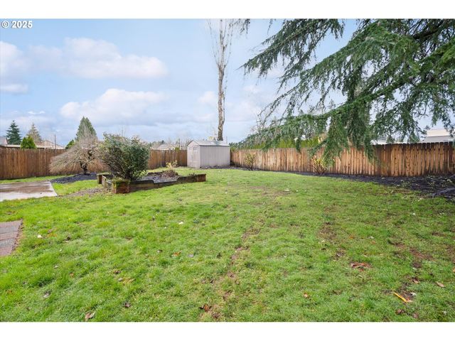 18800 Sw SANDRA Ln, Beaverton, OR 97003