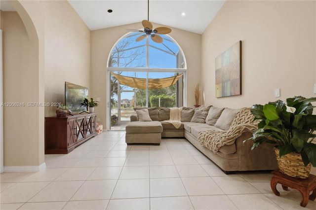 16284 NW 24th St, Pembroke Pines, FL 33028