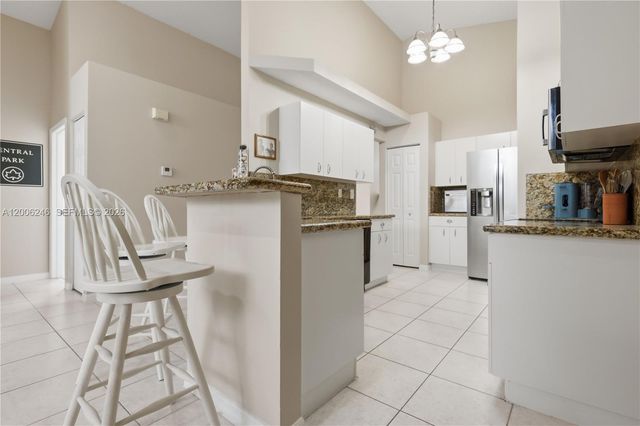 16284 NW 24th St, Pembroke Pines, FL 33028