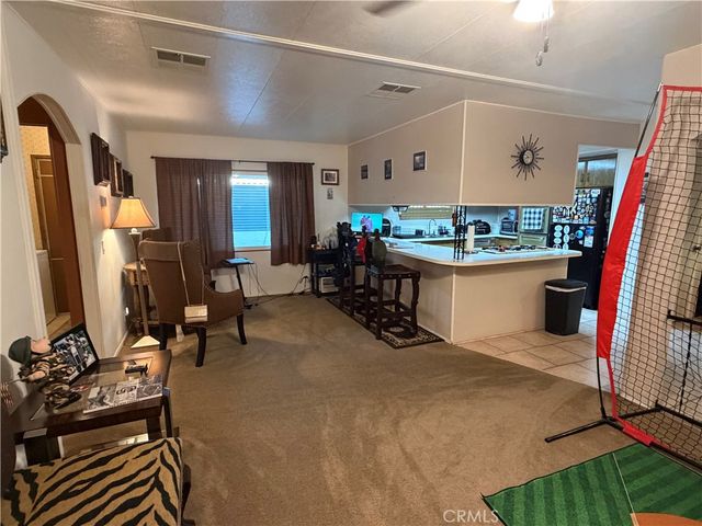 320 N Park Vista 52, Anaheim, CA 92806
