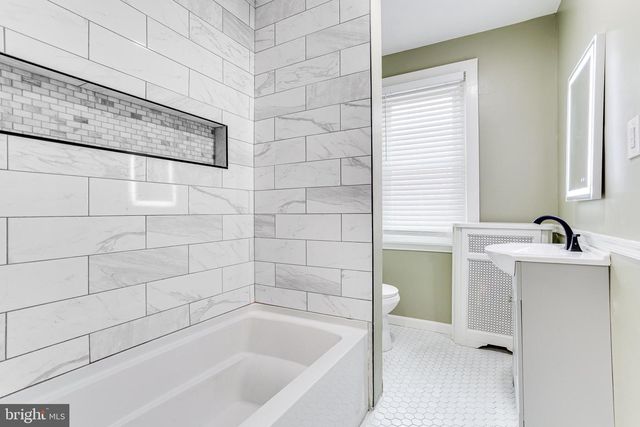 313 GATES ST, Philadelphia, PA 19128
