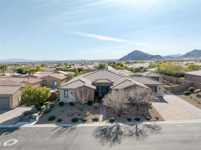 9697 Jamies Jewel Way, Las Vegas, NV 89149