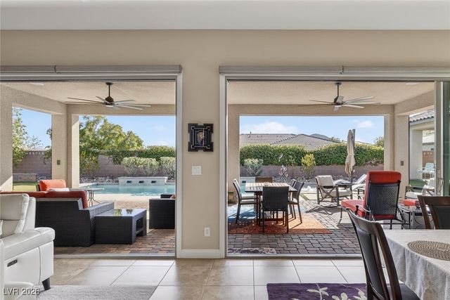 9697 Jamies Jewel Way, Las Vegas, NV 89149