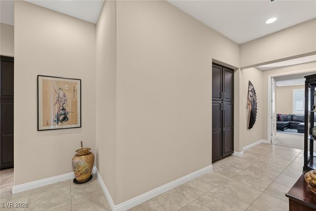 9697 Jamies Jewel Way, Las Vegas, NV 89149