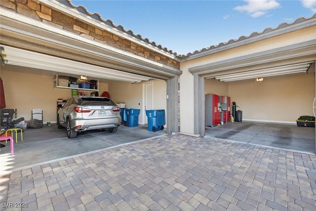 9697 Jamies Jewel Way, Las Vegas, NV 89149