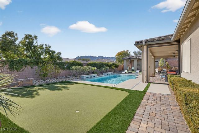 9697 Jamies Jewel Way, Las Vegas, NV 89149