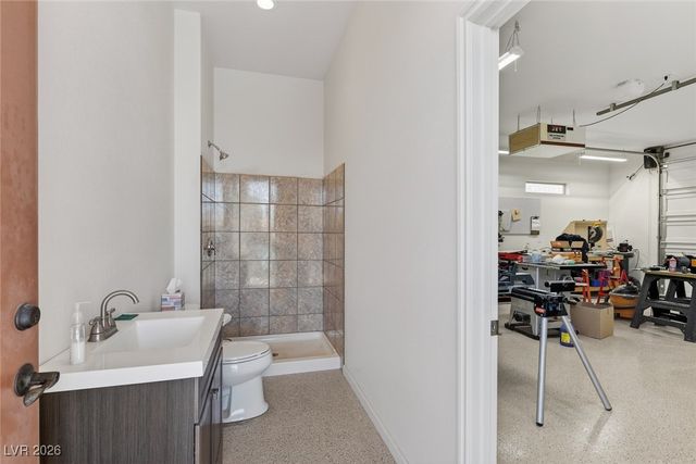 9697 Jamies Jewel Way, Las Vegas, NV 89149