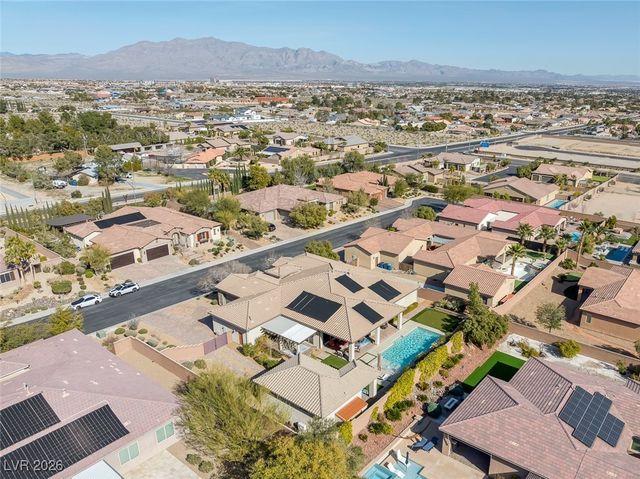 9697 Jamies Jewel Way, Las Vegas, NV 89149