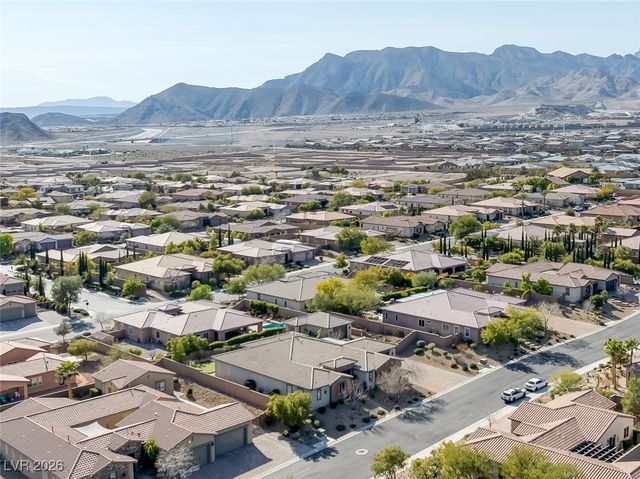 9697 Jamies Jewel Way, Las Vegas, NV 89149