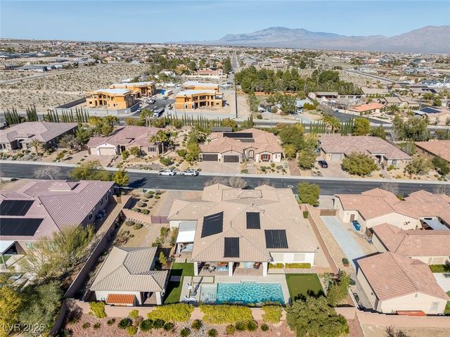 9697 Jamies Jewel Way, Las Vegas, NV 89149